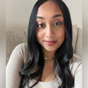 Meet your Posher, Alana